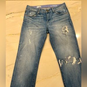 Gap 1969 Distressed Jeans - Size 27/4